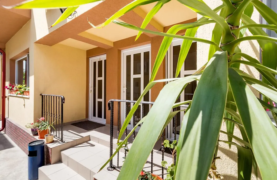 Casa Dinii-1
